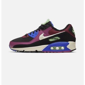 Nike Air Max 90 Premium Women's Shoe
Style#: CT1891‌-‌500
Size: 9
Qty: 1